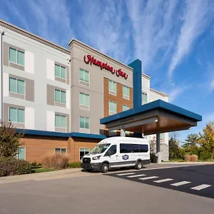 Hampton By Hilton Airport Century Place USA