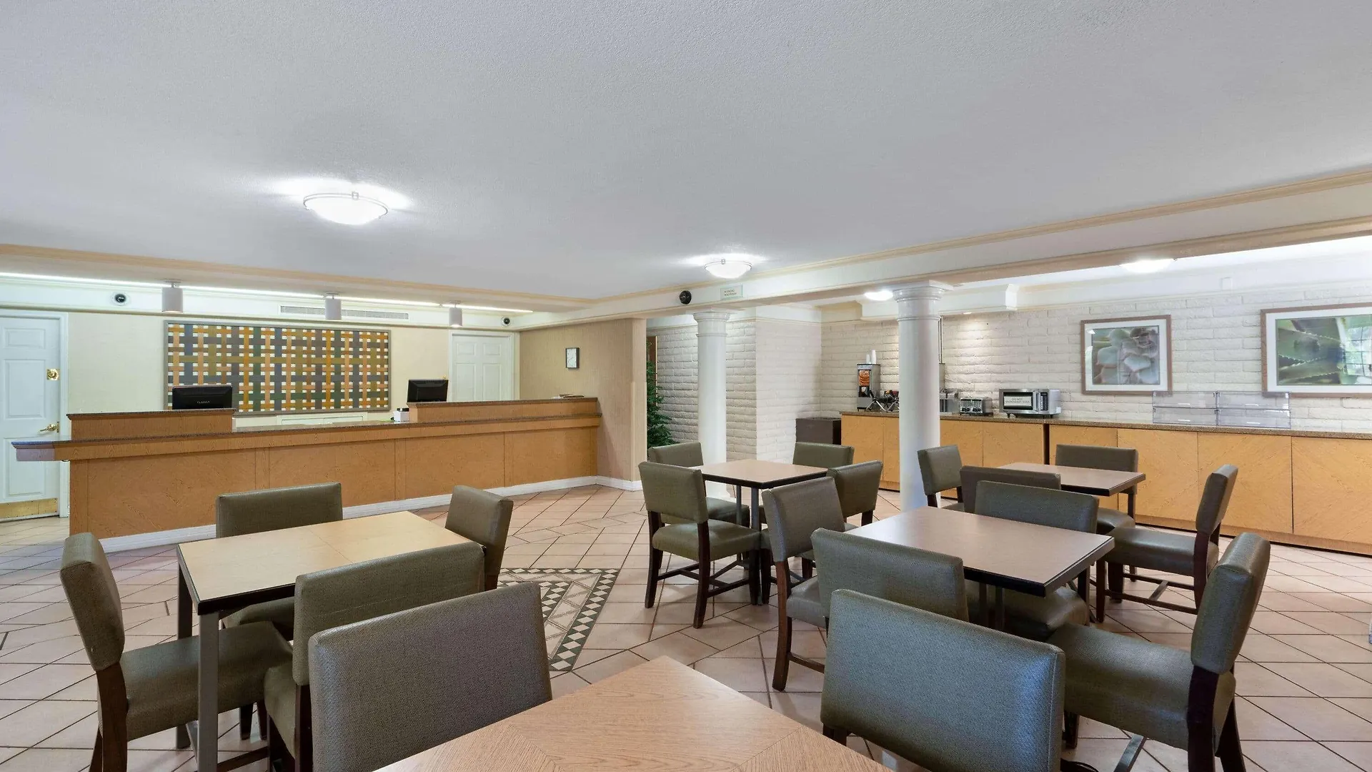 La Quinta Inn By Wyndham Phoenix Sky Harbor Airport Tempe