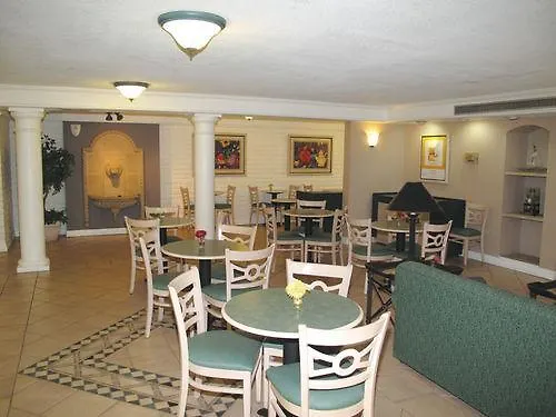 La Quinta Inn By Wyndham Phoenix Sky Harbor Airport Tempe